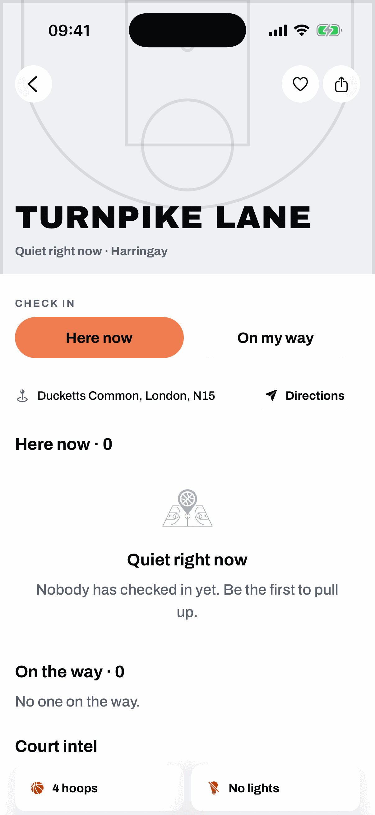 The Turnpike Lane court page: held by Hackney Marsh Ballers on a three game streak, eight here now and five on the way, the Here now and On my way check-in buttons, and the hoopers who are there listed with their positions.
